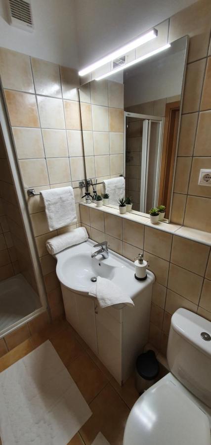 Sunset Wellness Apartman Zalakaros Apartment Bagian luar foto
